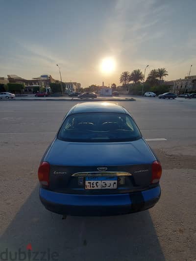 دايو لانوس 2005
