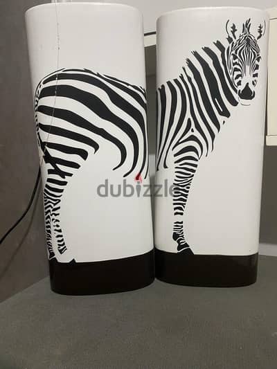 مزهريتان ديكور سيراميك بتصميم حمار الوحش (Zebra)