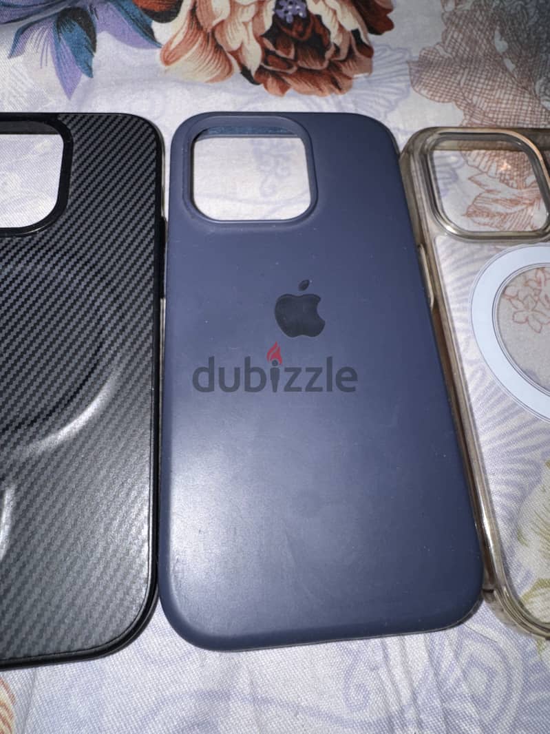 Cover’s iPhone 14 pro 4