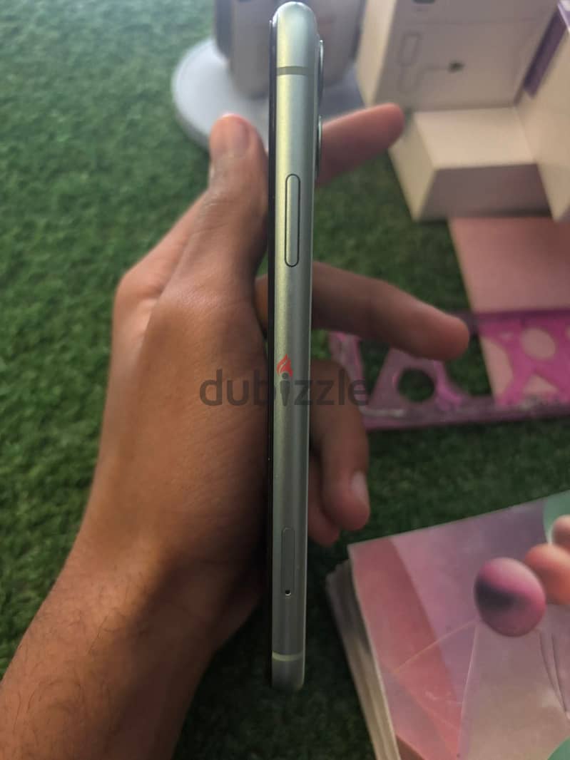 Apple - iPhone 11 3