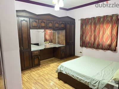 شقه سكنية مفروشة بالتجمع الخامس الحي الرابع