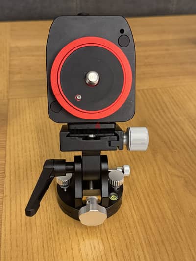 Nomad Move Shoot Move star tracker with equatorial wedge