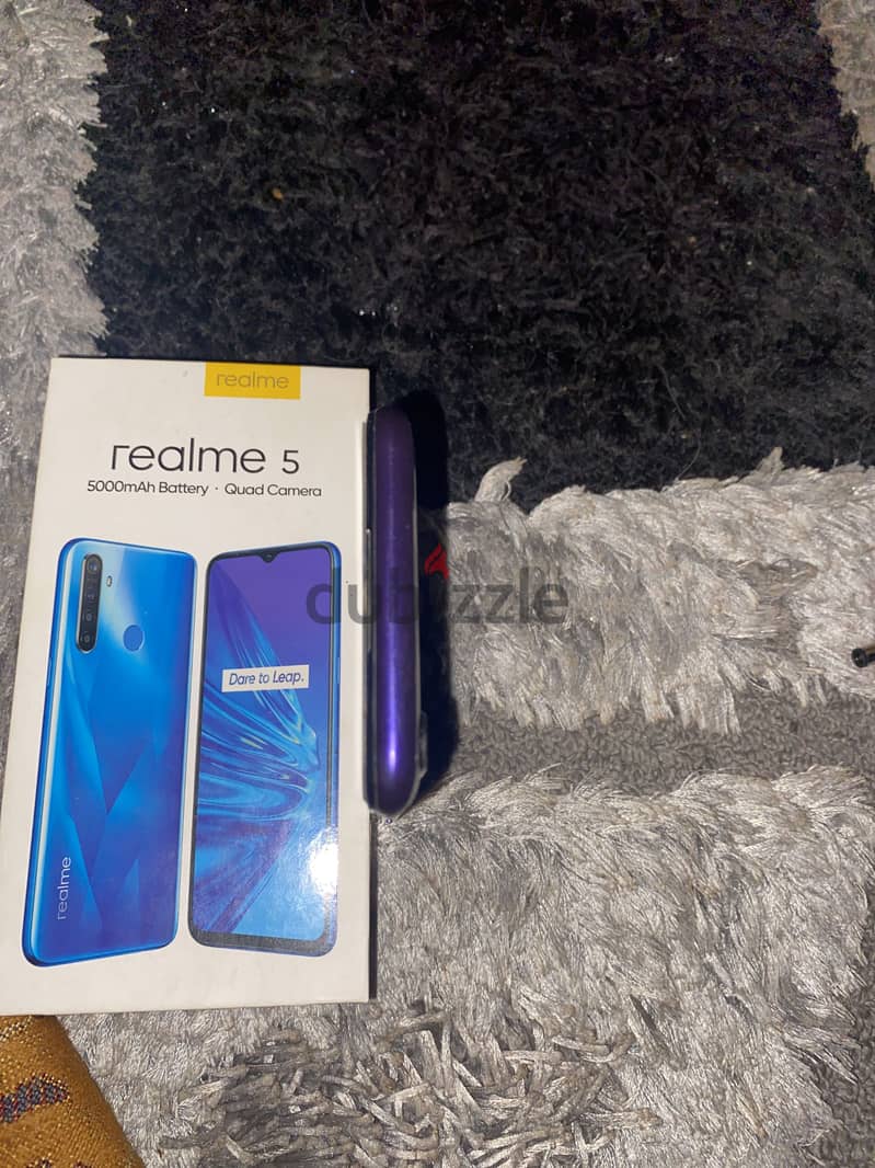 Realme 5 6
