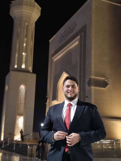 د/ يوسف حنفى 