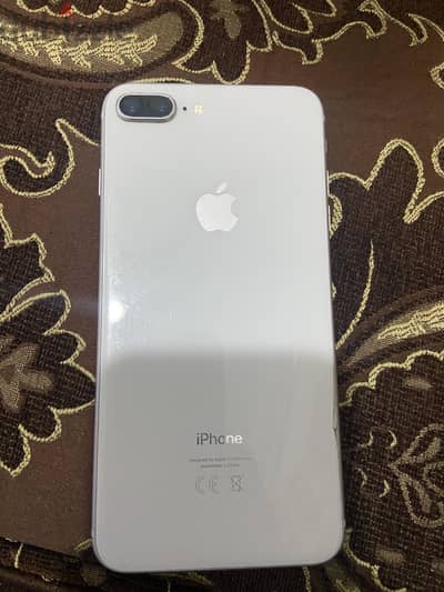 آبل - آيفون 8 بلس
