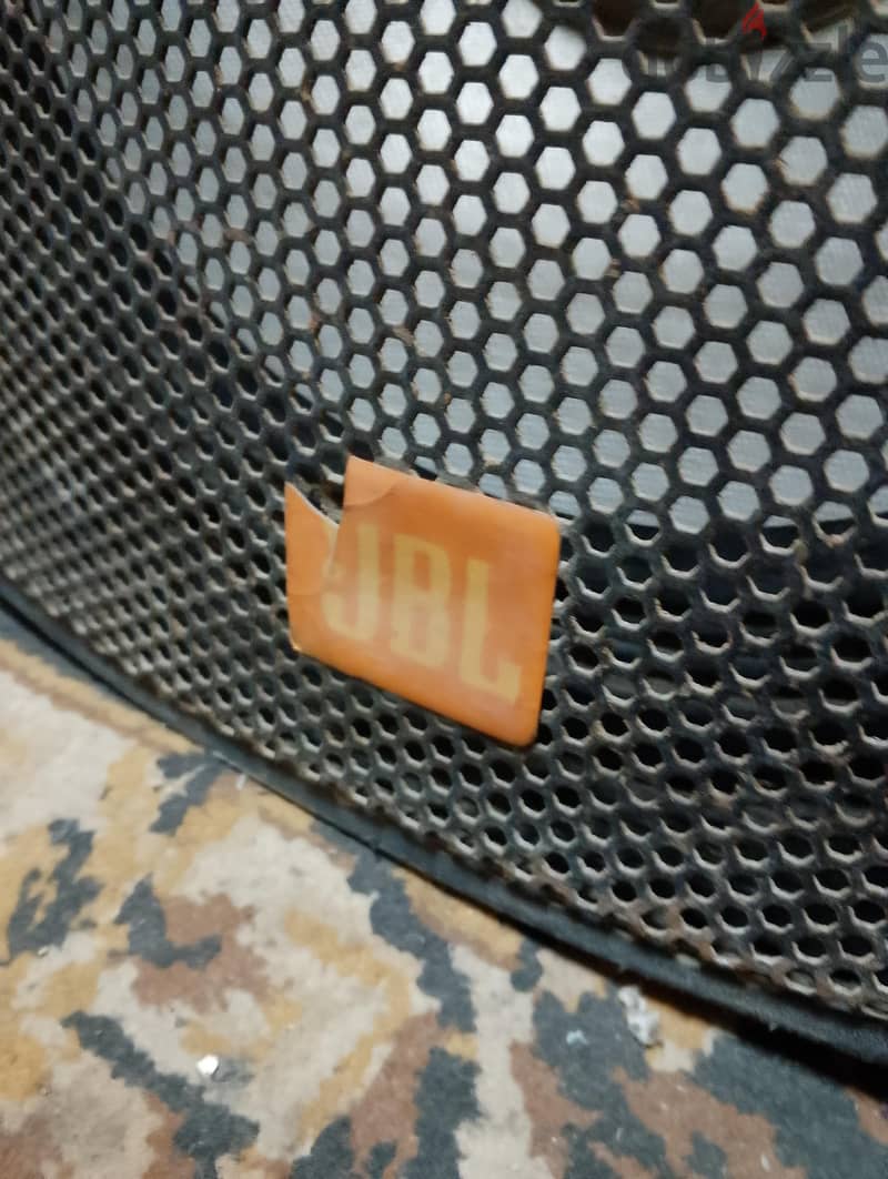JBL party box 2