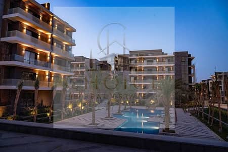 شقه 3 غرف  3/4 تشطيب بسعر لقطططه فيو حمام سباحه للبيع في كمبوند الباتيو اورو التجمع الخامس فوري متاحه  للمعاينه والسكن