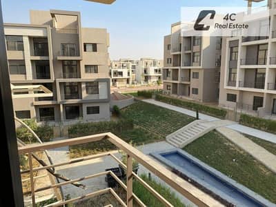 بأقل من سعر السوق استلام فوري متشطبة بالكامل والفرش بحري كورنر بفيو لاندسكيب شقه ريسيل 3 غرف في Fifth Square التجمع الخامس بالقرب الجولدن سكوير للبيع