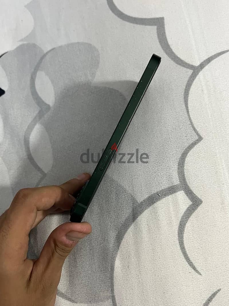 Apple - iPhone 13 5
