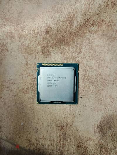 معالج Intel Core I7 3770 بحالة نظيفة