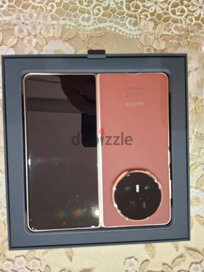 HONOR MAgic V5 العملاق الجديد