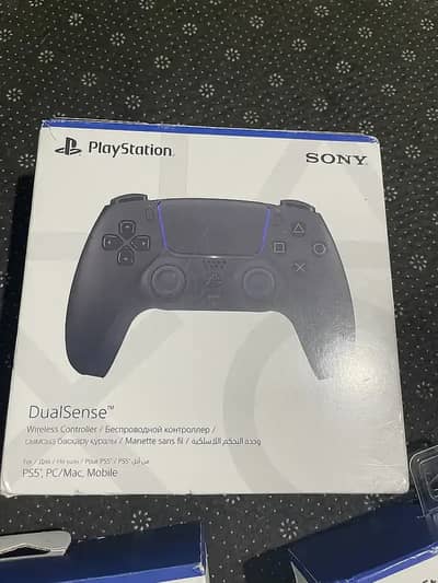 دراع بلايستيشن ٥ اصلي متبرشمps5 controller