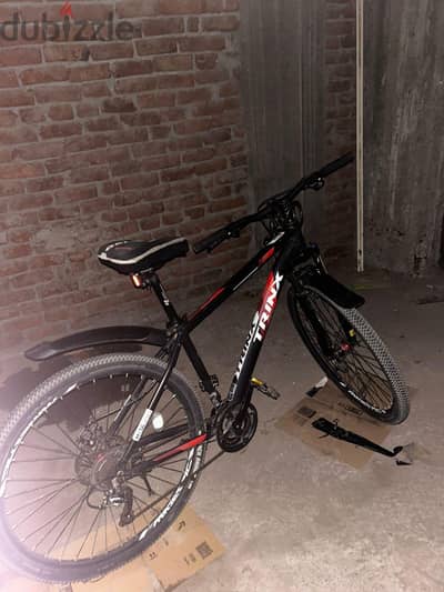 عجله Trinx m 136 pro  حاله ممتازه