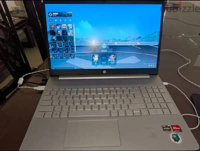 HP AMD Ryzen v 16 gb