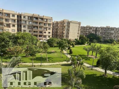 للبيع شقة مميزة في مدينتي – B6 مساحه 103 متر