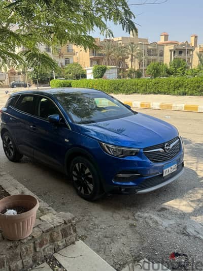 Opel Grandland 2019 120km blue أوبل جراند لاند Full option High line