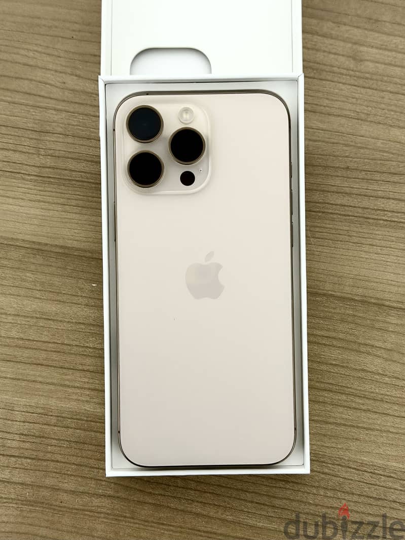 Apple - iPhone 16 Pro Max 1