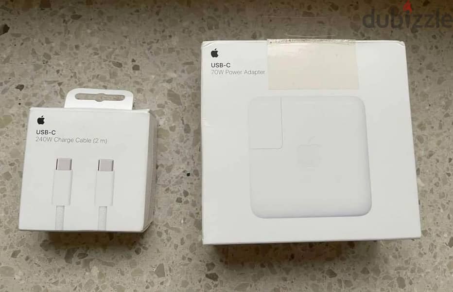 Apple macbook pro 13 inch 1