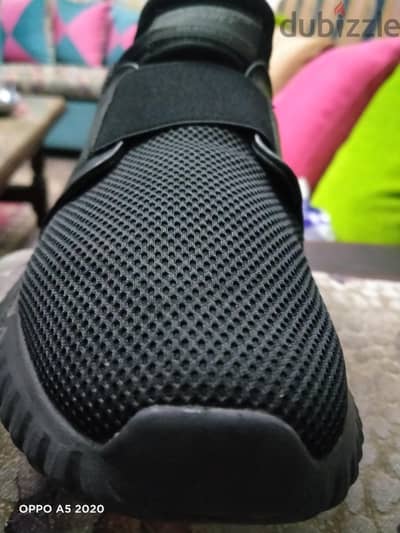 شوز سكيشرز اصلي relaxed fit , memory foam فيتنامي مقاس ٤٤
