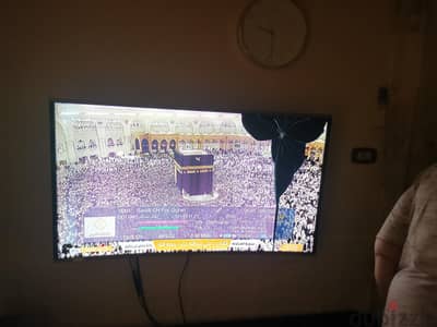 شاشة بريما بها كسر في الشاشه