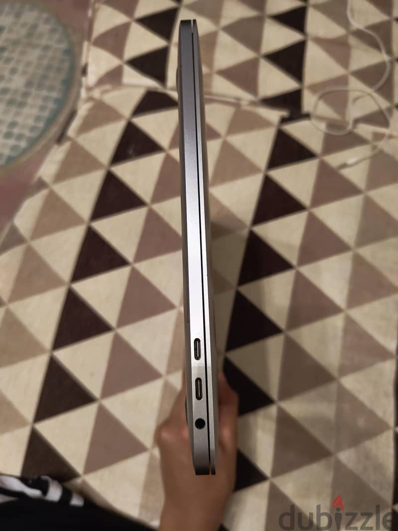 MacBook pro 2017 3
