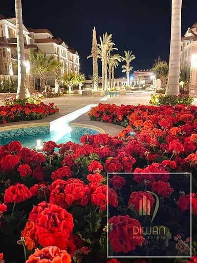 OFFER|استفيد باكبر خصم كاش|فيلا تاون هاوس للبيع في كمبوند كامل الخدمات والمرافق|سور بسور مع مدينتي| كمبوند سراي sarai