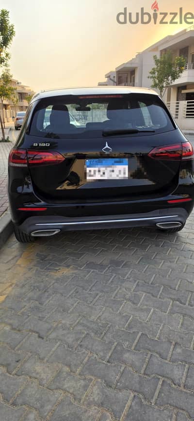 Mercedes-Benz b180 2020