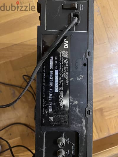 DVD player JVC original . . needs maintenance