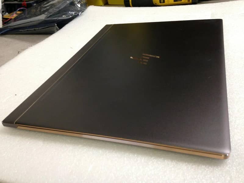 HP spectre 13 2
