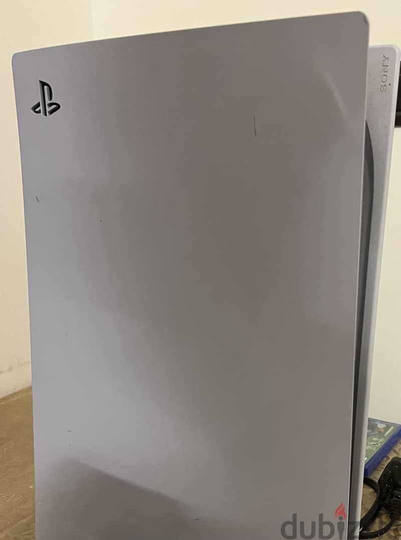 Sony PlayStation 5 Disc Edition – 1TB + 2 Controllers 2