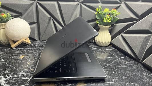 Dell Precision 7720 Workstation