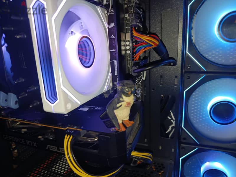 gaming pc perfect condition 5060 11