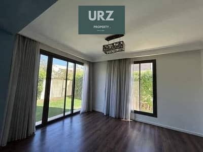 استمتع بخصوصية الفيلا في شقة غرفتين دور أرضى مع جاردن خاص ( غير مجروحه نهائى ) أمام open air madinaty  بالقرب من سعاده و سوديك ايست دقايق من معادى فيو