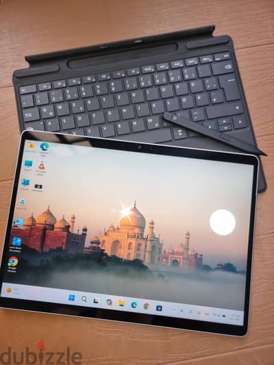 Microsoft Surface Pro 9 | i5 | 16GB RAM | 256GB SSD (بالكيبورد والقلم)