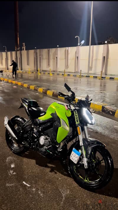benelli s200 , 2023