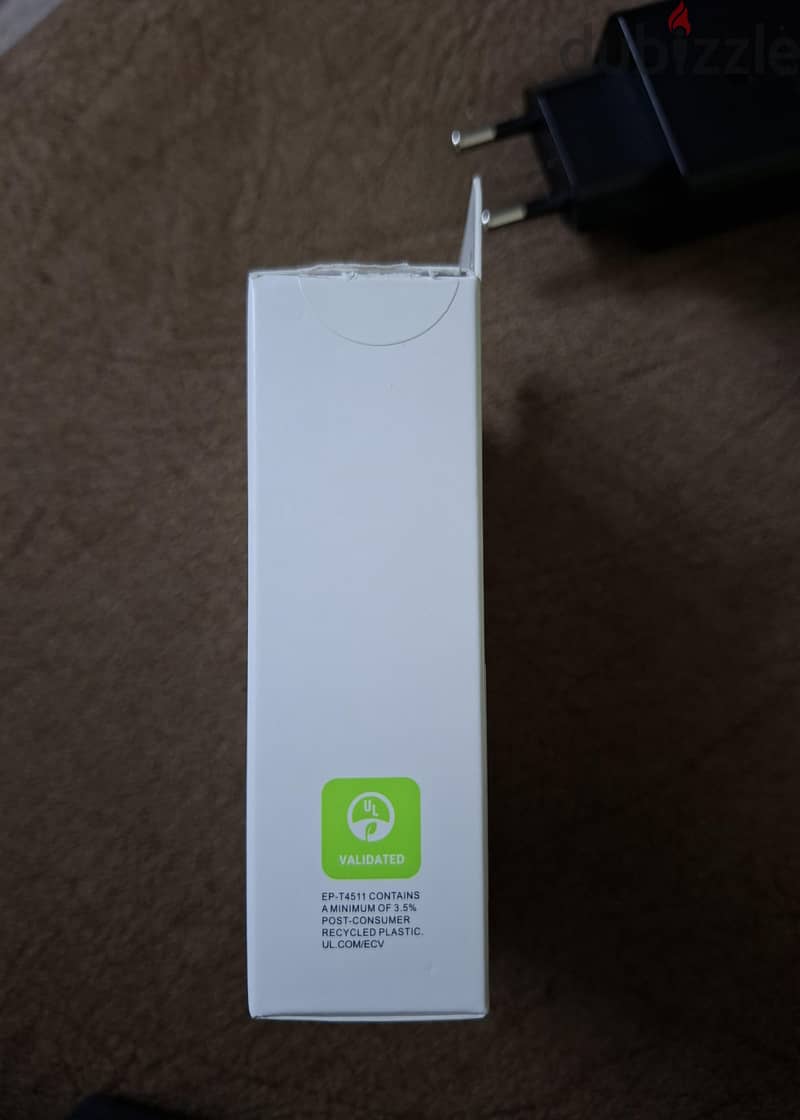 Samsung 45W power adapter 5