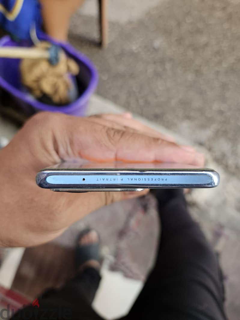 vivo v295G 3