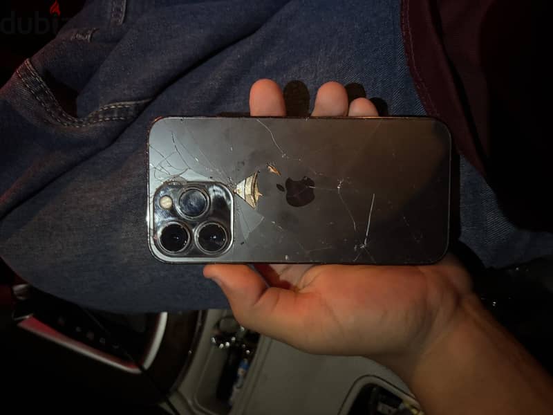 Apple - iPhone 13 Pro 8
