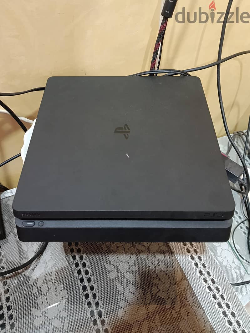 Ps4 slim 1 tera 1
