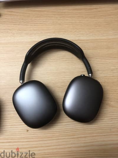للبيع  Apple AirPods Max (الجيل الأول - Lightning) – space gray