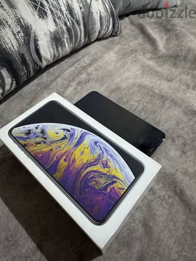 Apple - iPhone XS Max