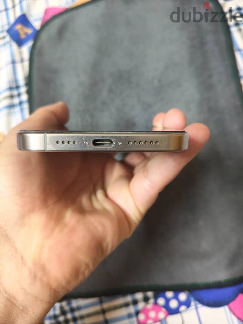 Apple - iPhone 15 Pro Max 5