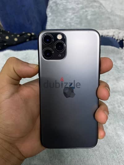 iPhone 11 Pro 64GB بحالة جيدة – خطين