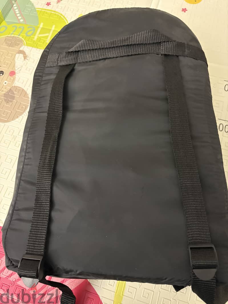 Petit baby carrycot 3