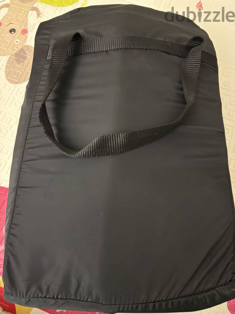 Petit baby carrycot 4