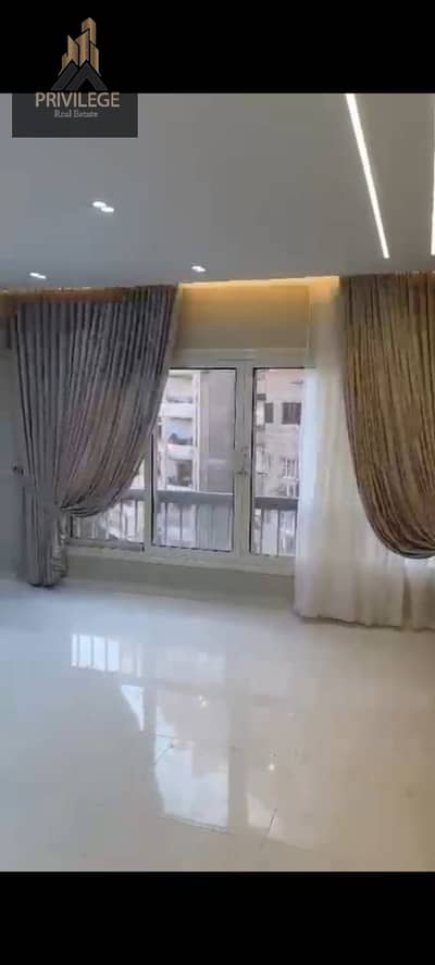 Distinctive apartment for sale in Degla Maadi  ش٢٣٣
