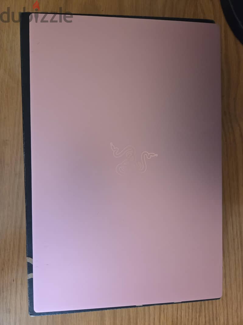 Razer book 13 quartz (4k screen) 3