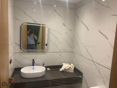 Apartment for rent in Al-Rehab near Madinaty, distinguished location overlooking a garden. Area 288 m, consisting of 4 rooms - 3 bathrooms - reception - kitchen. Fourth floor, there is an elevator. Finishing.