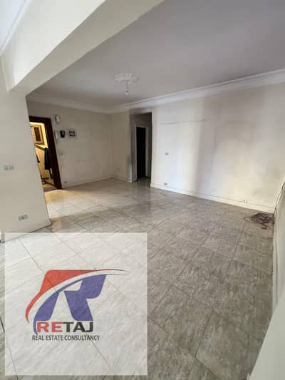 Distinguished Apartment for Rent - 170 Meters - in a Prime Location in the First District of Al Tayaran Street - Nasr City