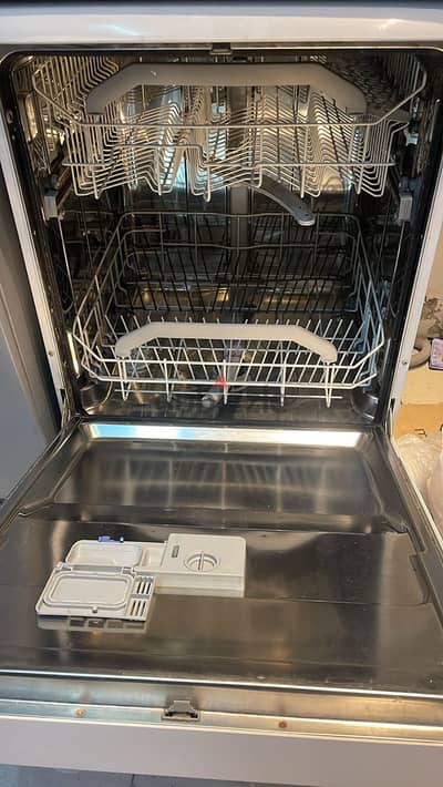 Dishwasher Aniston Model ( LKF 720 ) 15 person